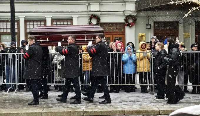 Леонтьев пришел попрощаться с Добровольской