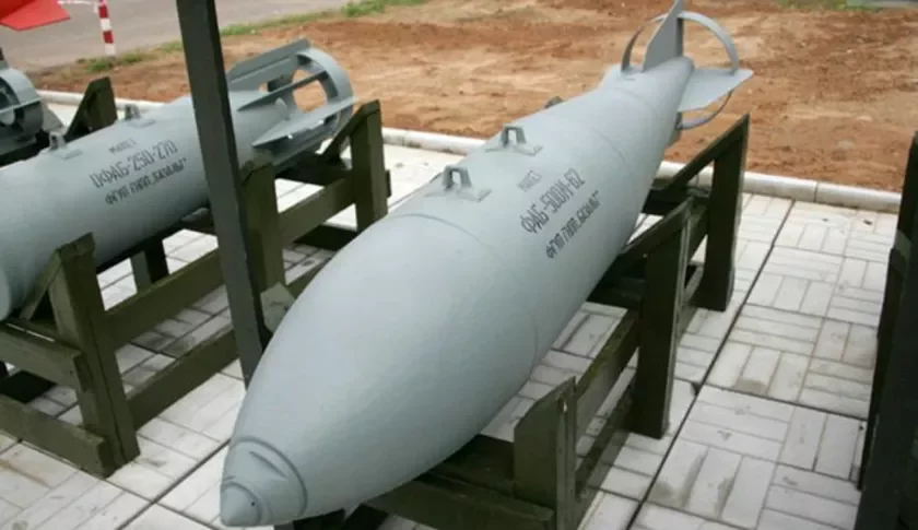 С 11 апреля российские самолеты сбросили на Белгородскую область не менее восьми авиабомб