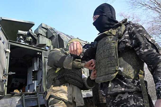 Следствие связывает Криворучко с мошенничеством при закупке бронежилетов