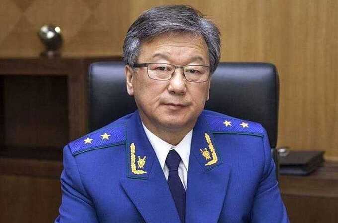 Доходы семьи Валерия Петрова: без проверок и с миллионами